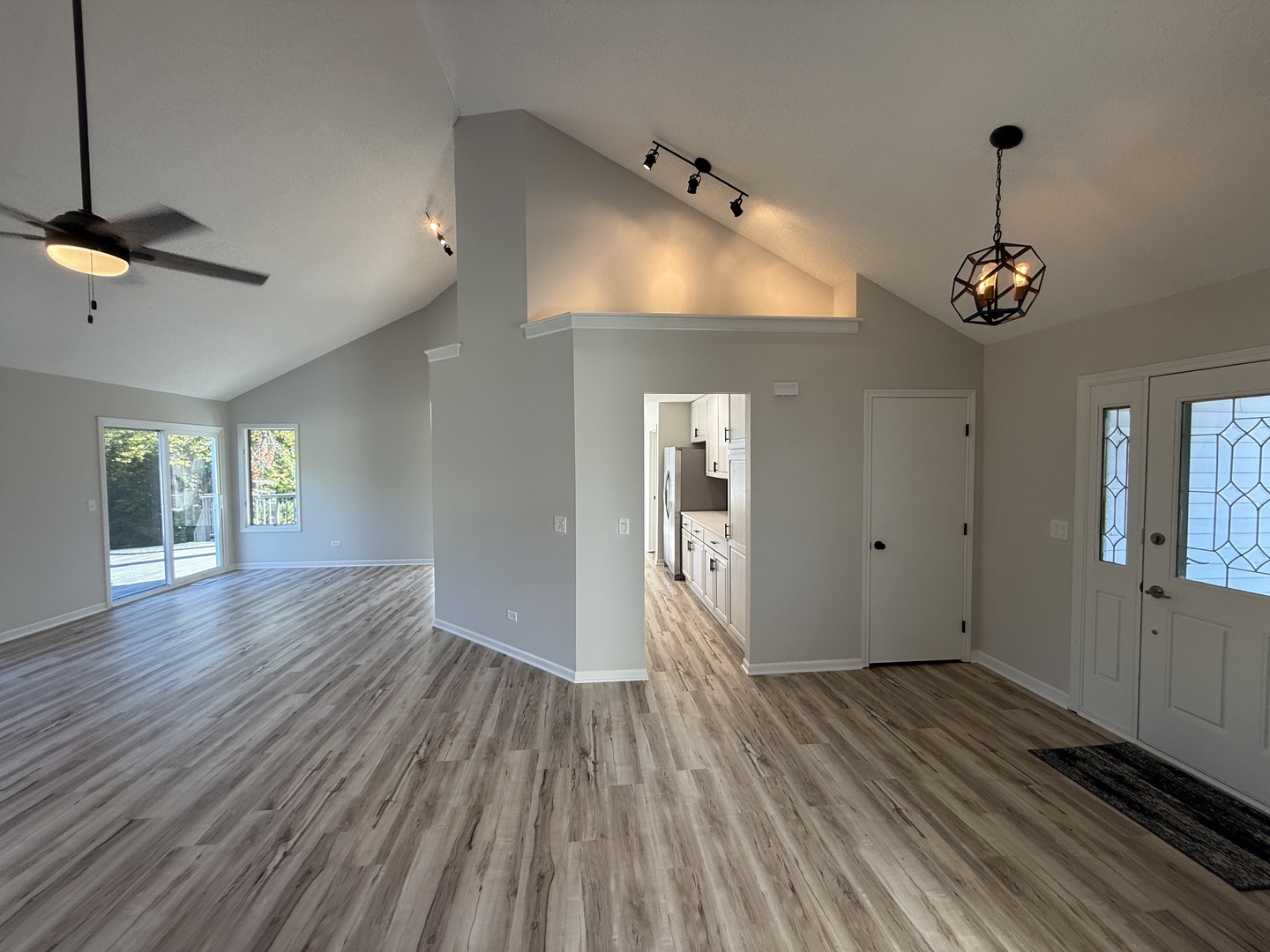 5Z Bonnie Lane, Somonauk, IL 60552