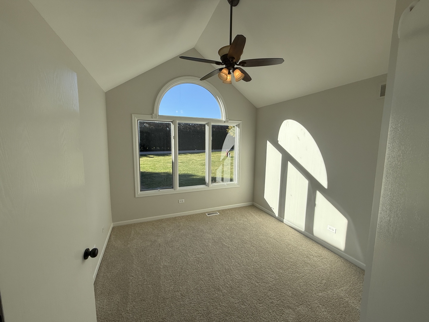 5Z Bonnie Lane, Somonauk, IL 60552