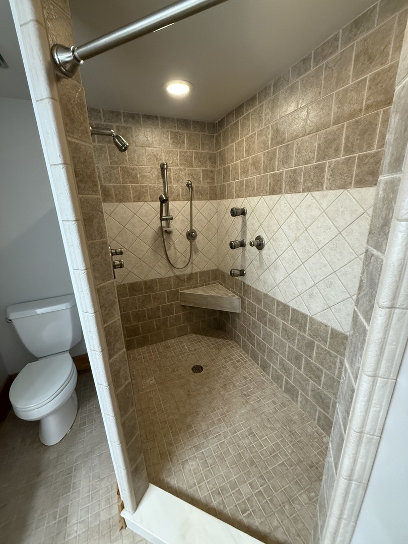 5Z Bonnie Lane, Somonauk, IL 60552