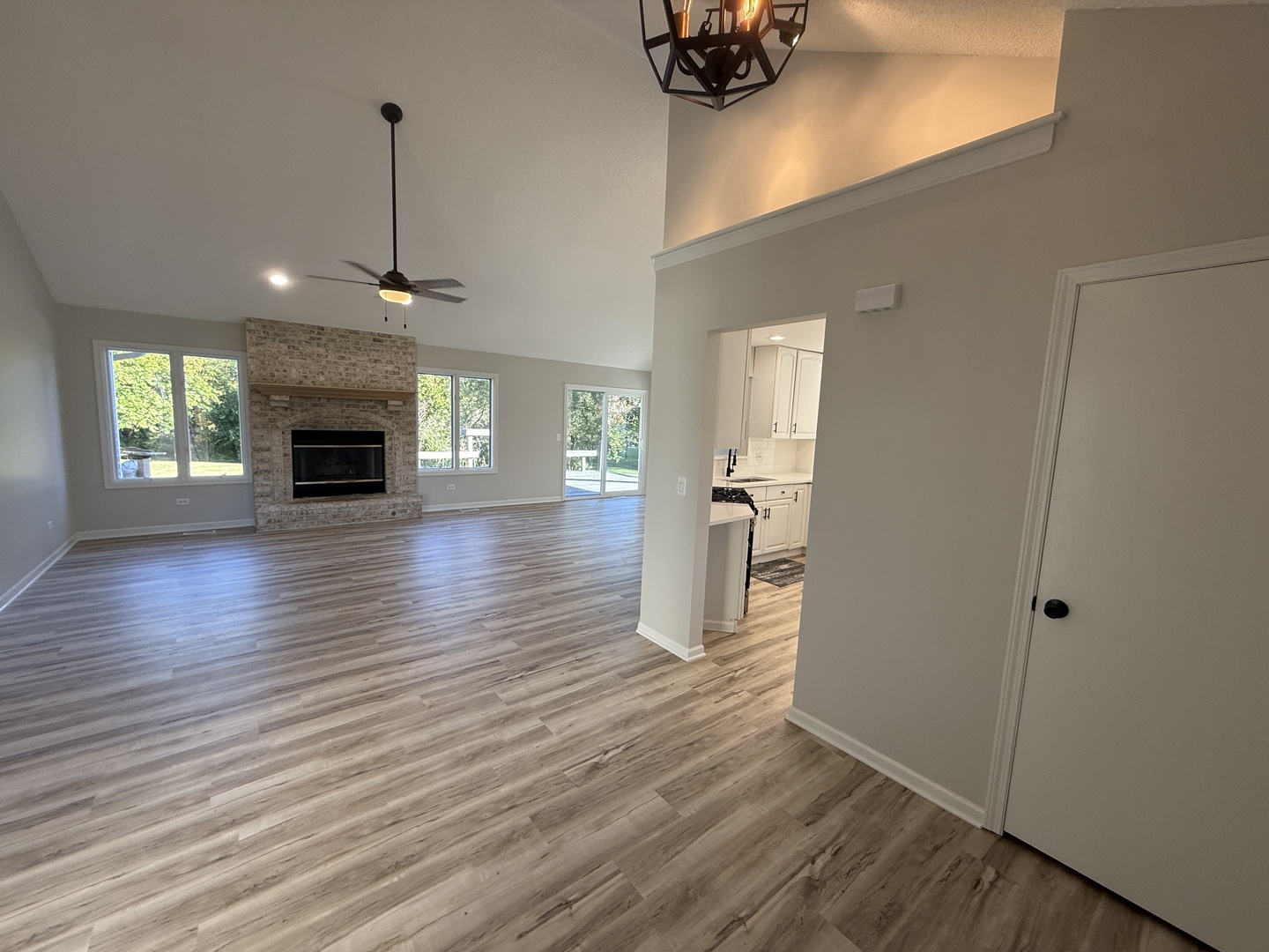 5Z Bonnie Lane, Somonauk, IL 60552