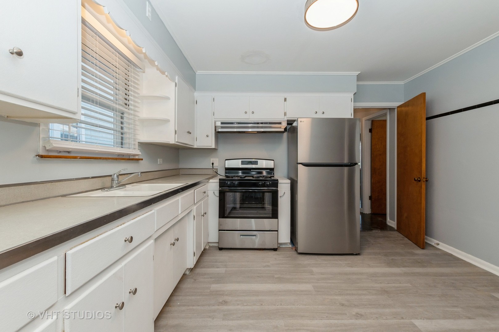 737 S Jackson Street, Hinsdale, IL 60521