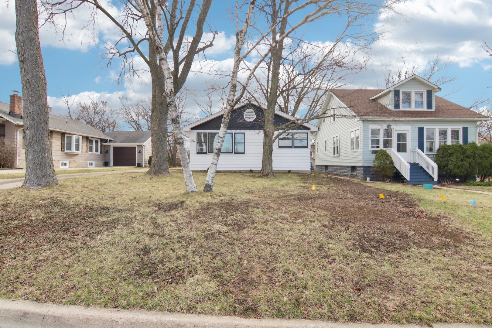 737 S Jackson Street, Hinsdale, IL 60521