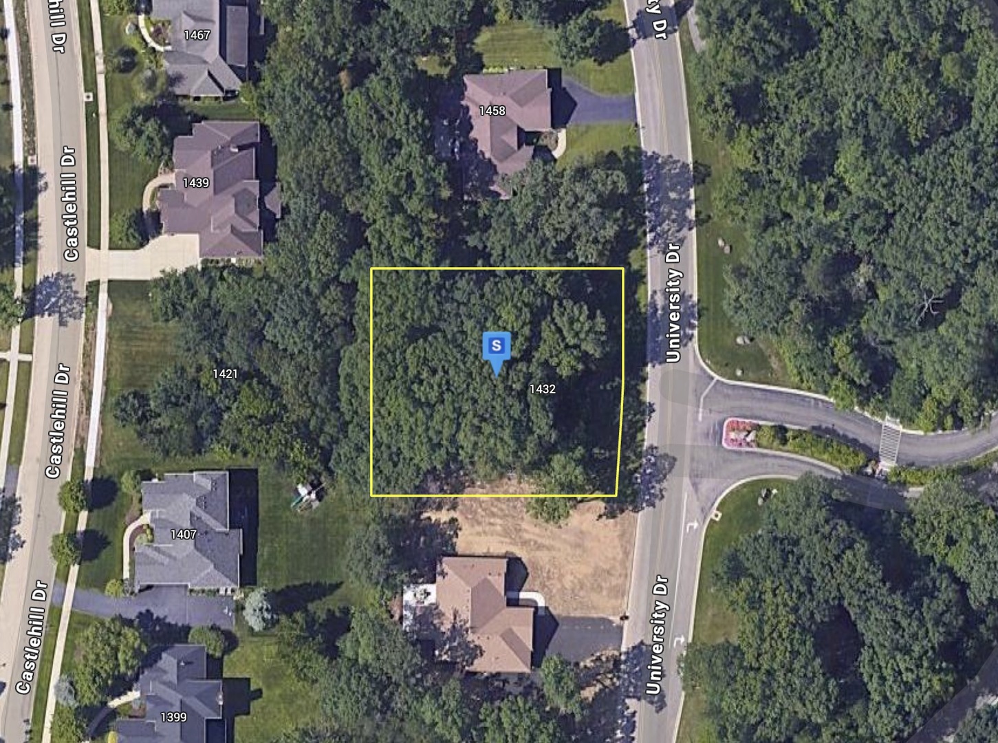 1432 University Drive, Rockford, IL 61107