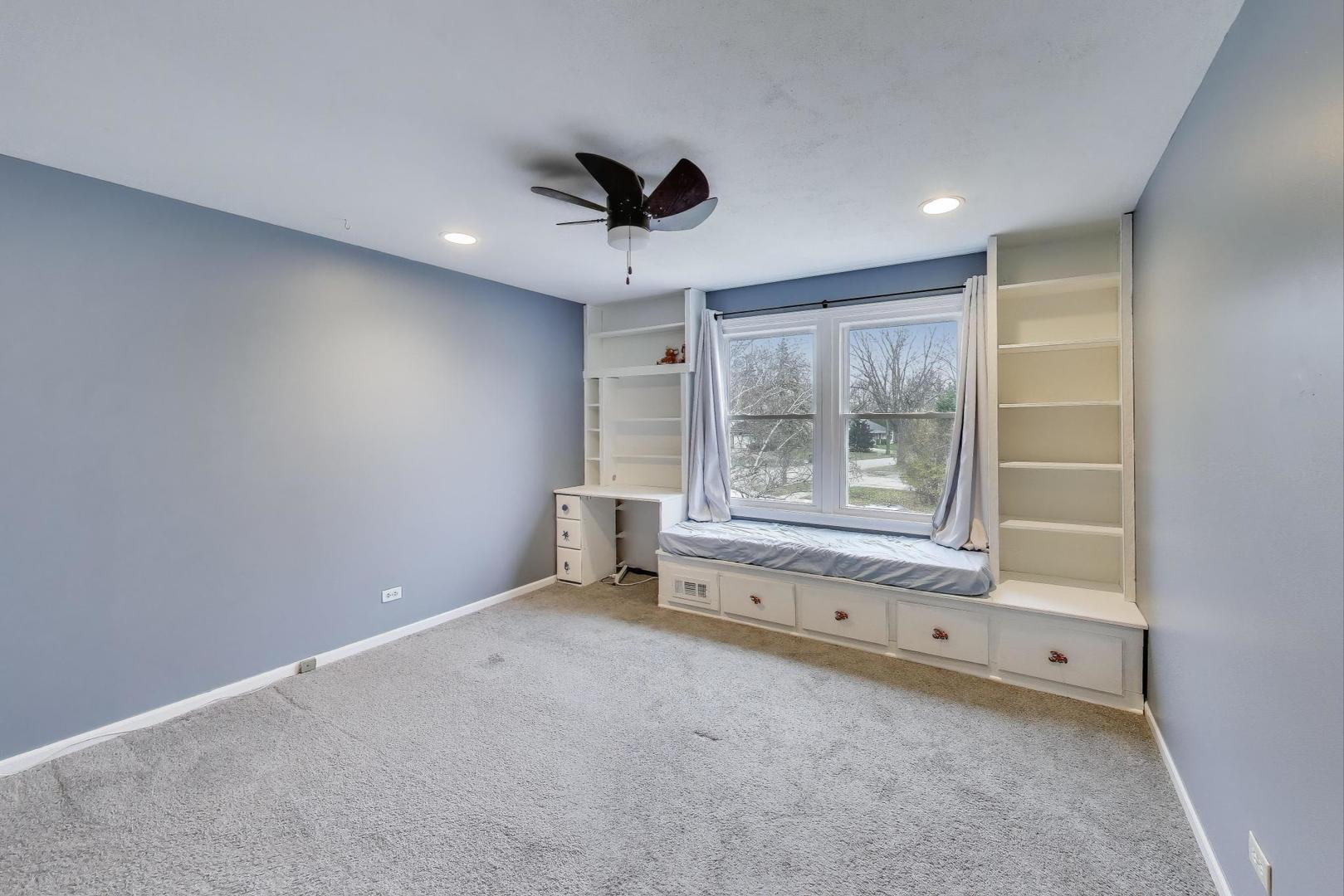 3537 Maple Leaf Drive, Glenview, IL 60026