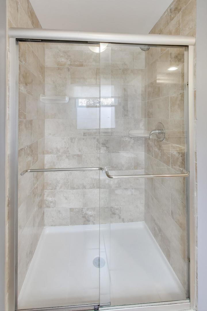 3537 Maple Leaf Drive, Glenview, IL 60026