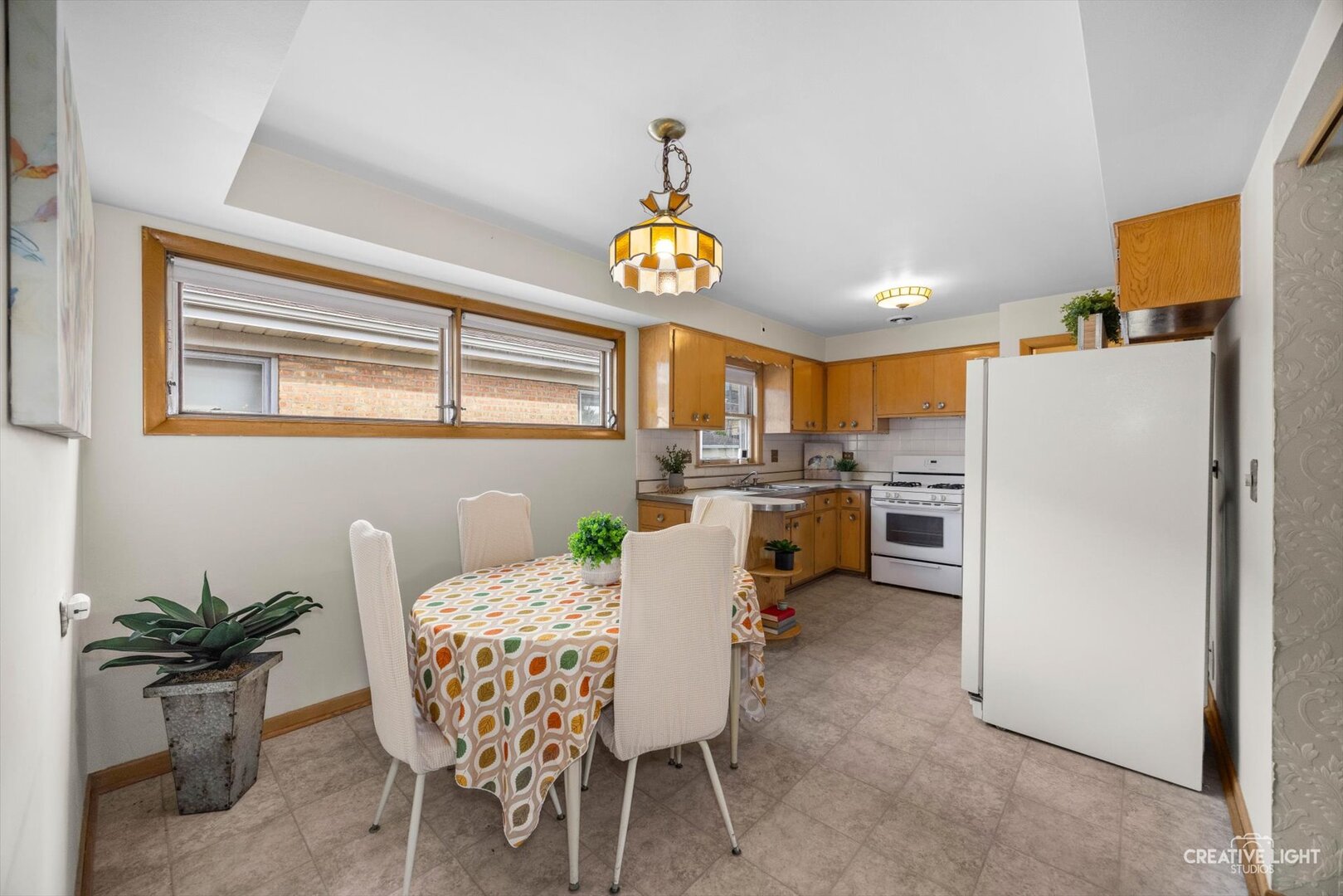 7657 W Gunnison Street, Norridge, IL 60706