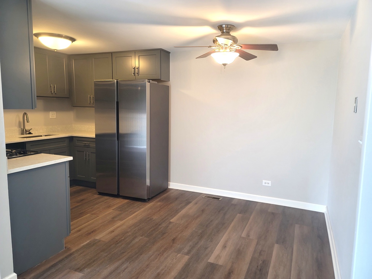 1335 FORESTDALE Court #1335, Schaumburg, IL 60193