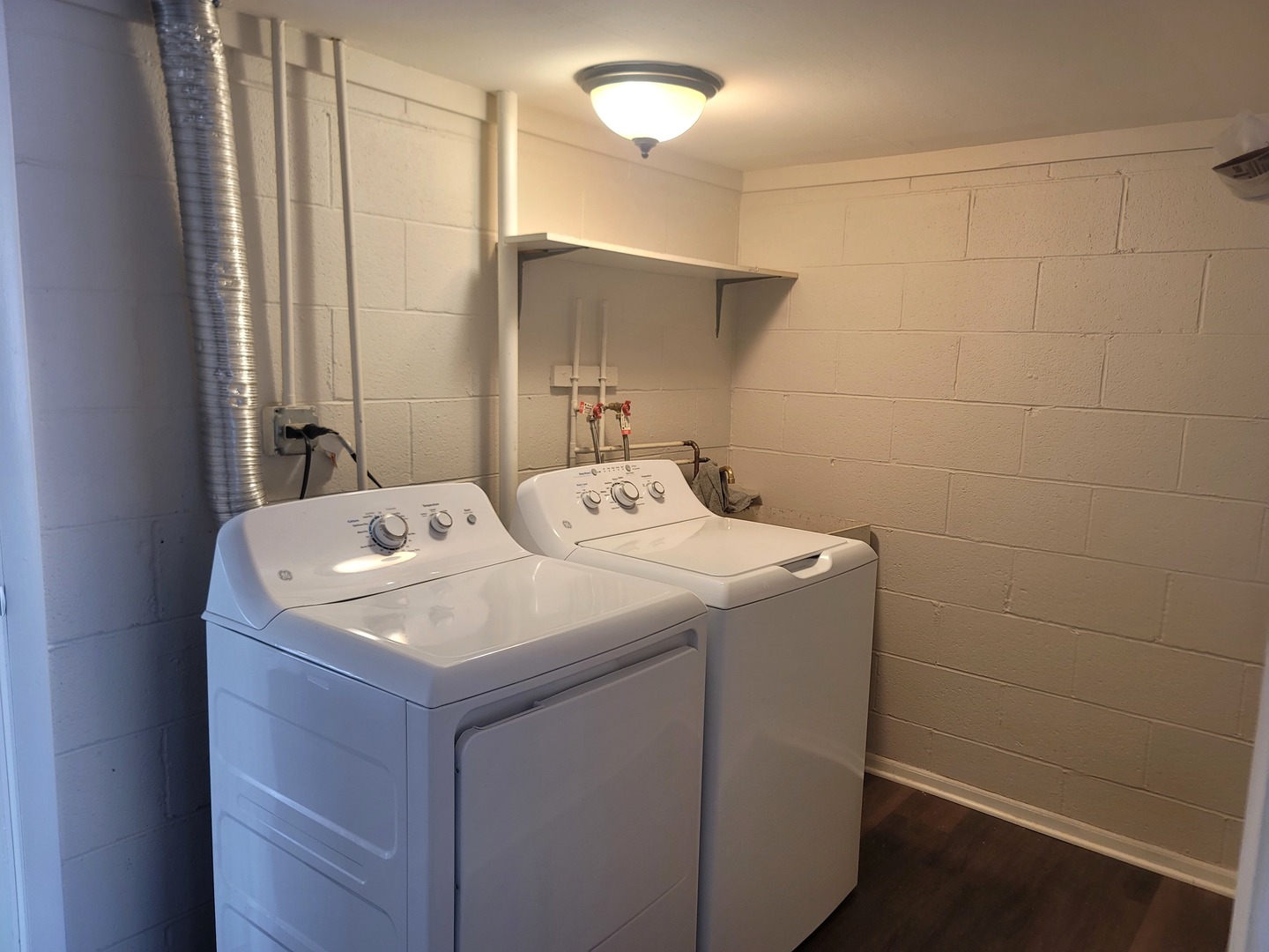 1335 FORESTDALE Court #1335, Schaumburg, IL 60193