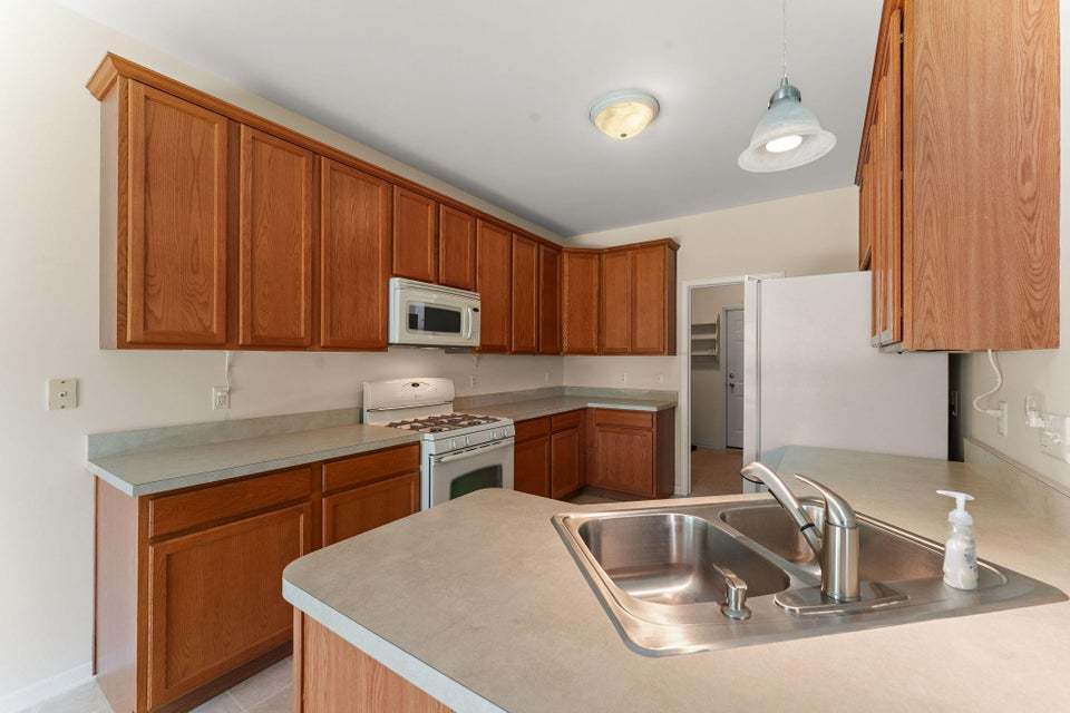 1390 Mackinaw Place, Schererville, IN 46375