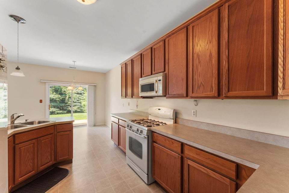 1390 Mackinaw Place, Schererville, IN 46375