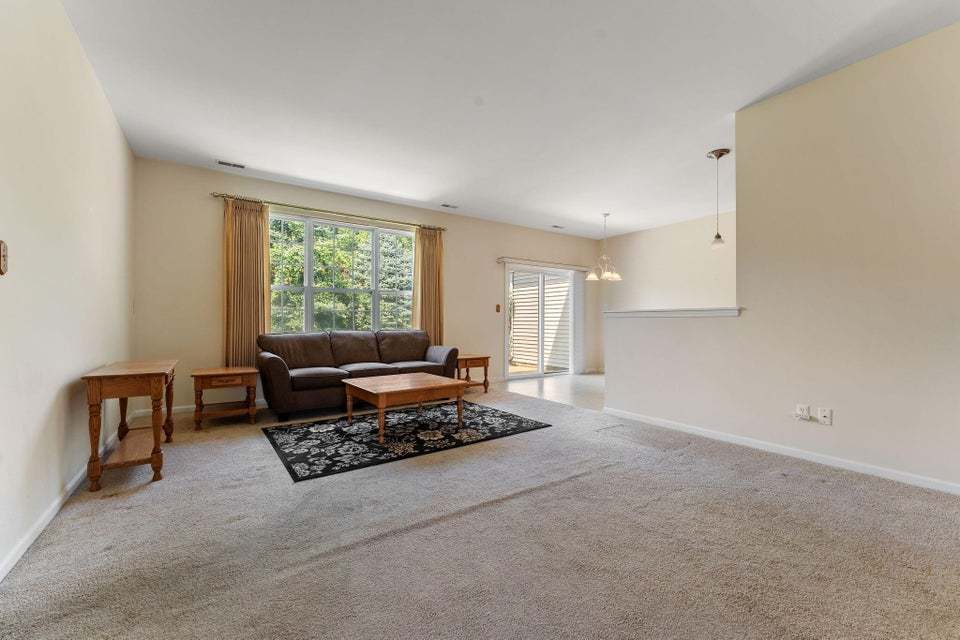 1390 Mackinaw Place, Schererville, IN 46375