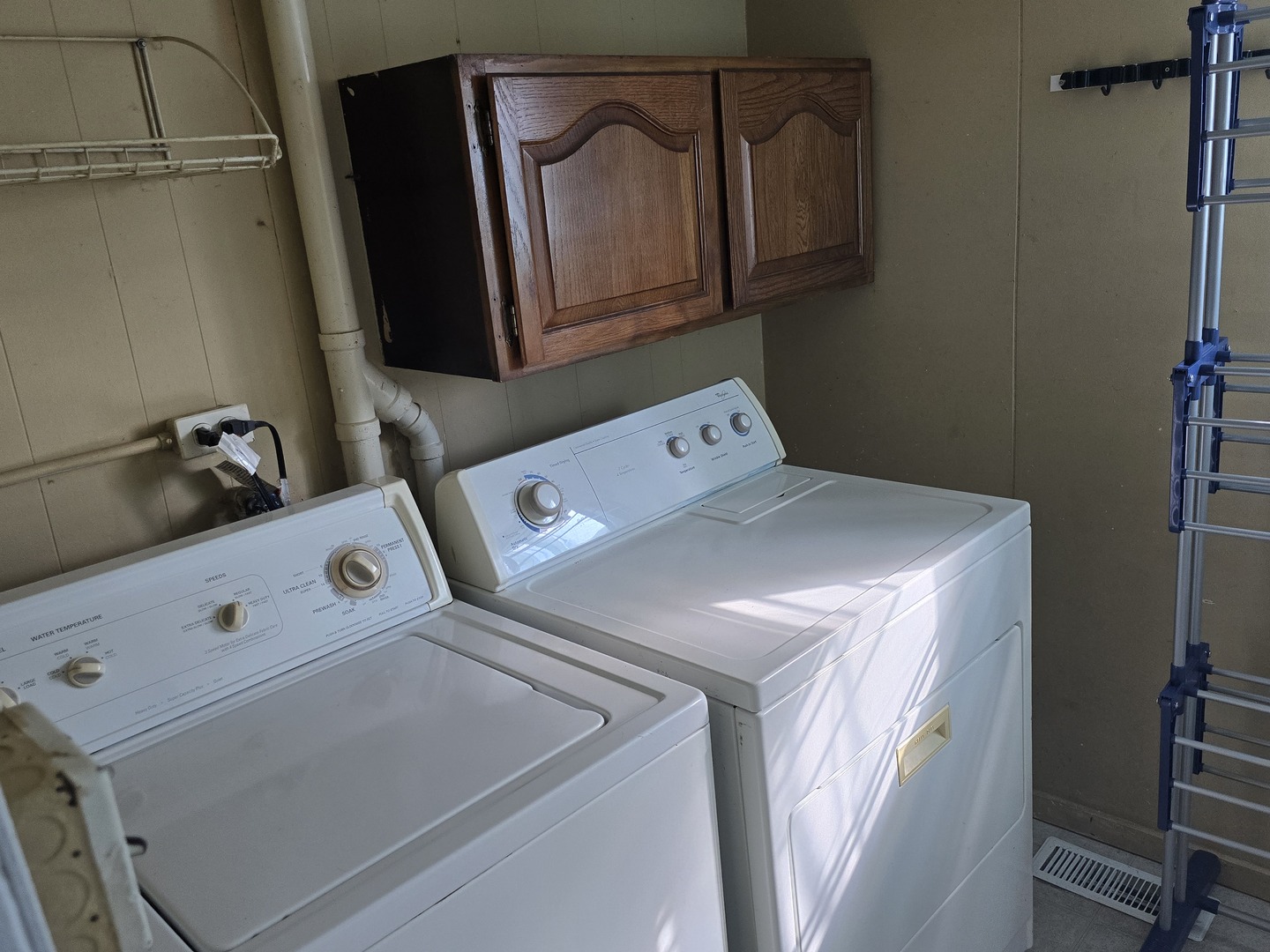 708 W Graham Street, Bloomington, IL 61701