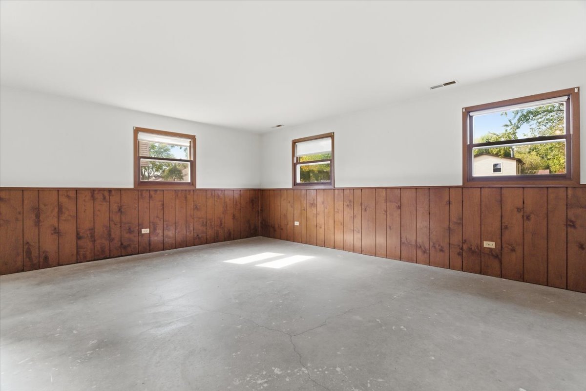 38633 N Cedar Avenue, Beach Park, IL 60099