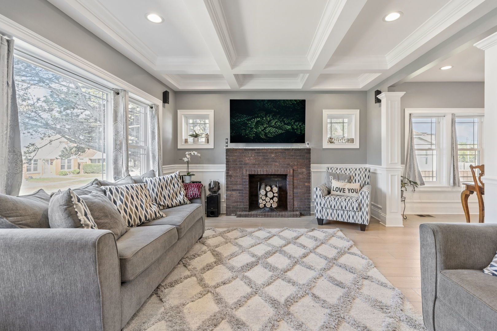 151 22nd Avenue, Bellwood, IL 60104