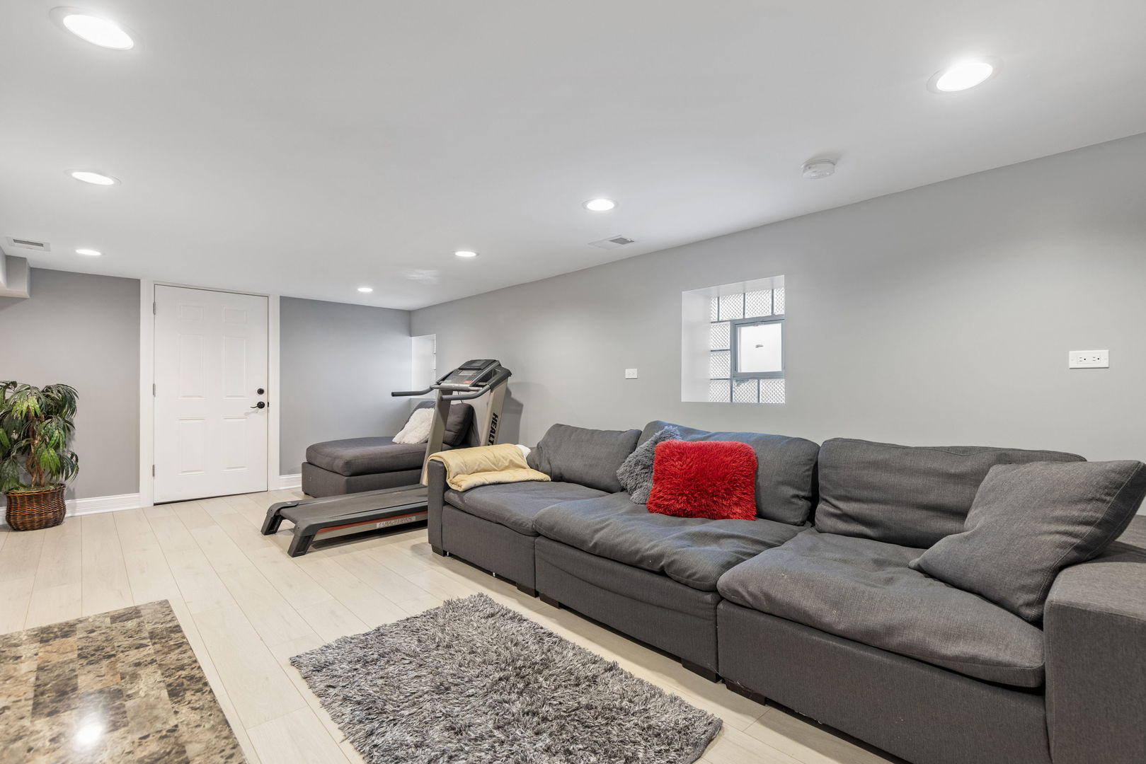 151 22nd Avenue, Bellwood, IL 60104