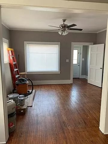 325 N 7th Street, DeKalb, IL 60115