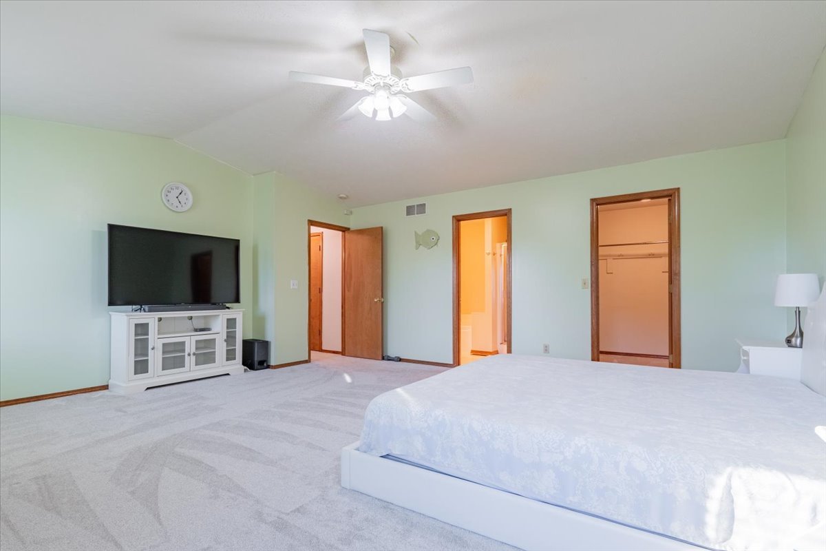 1314 Lismore Lane, Normal, IL 61761