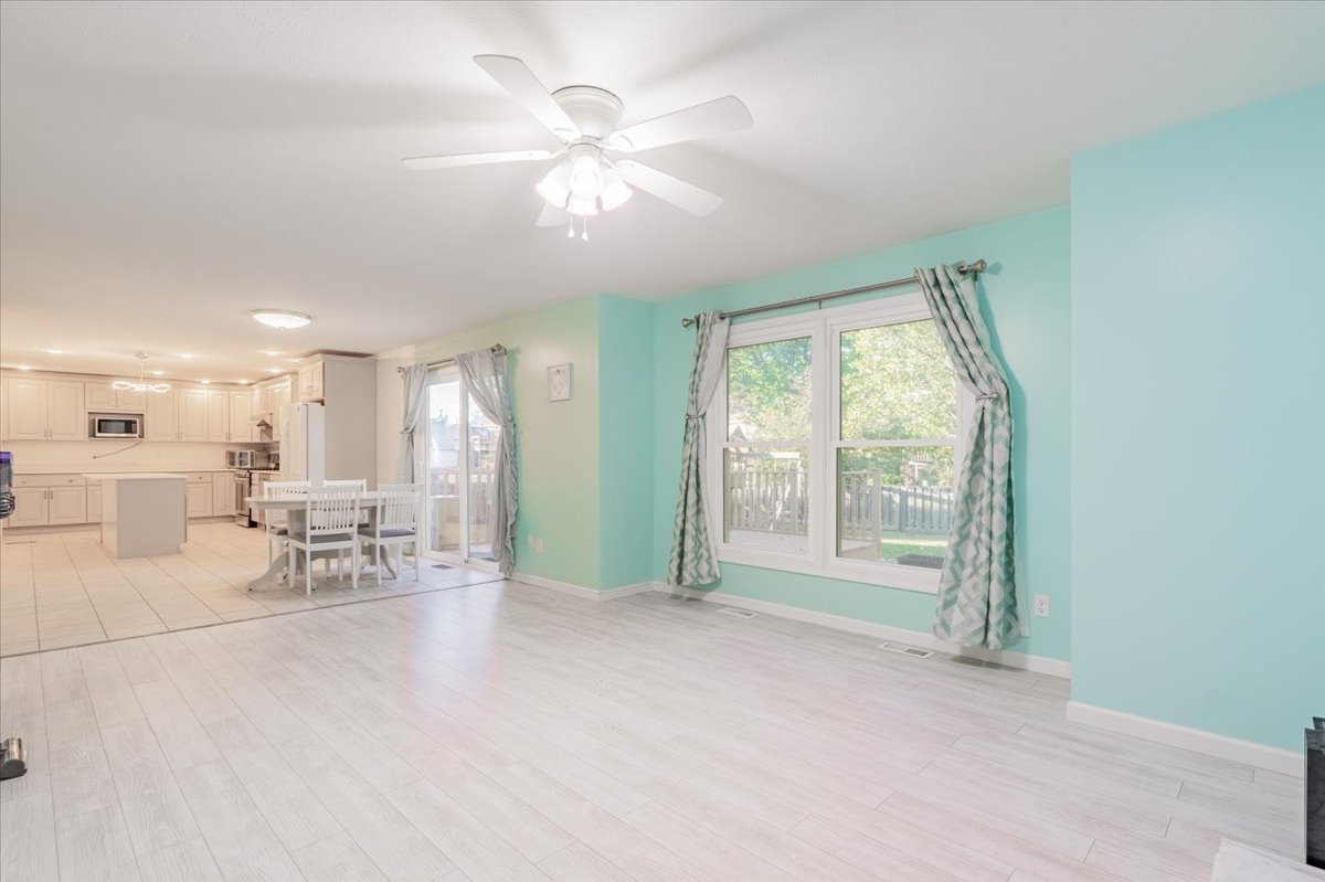 1314 Lismore Lane, Normal, IL 61761