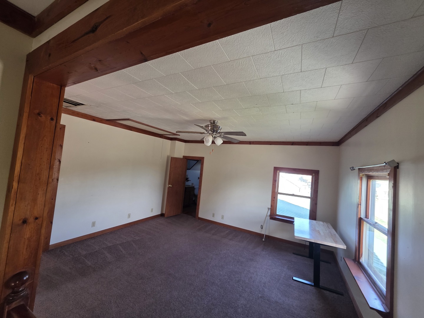 623 E Clay Street, Clinton, IL 61727