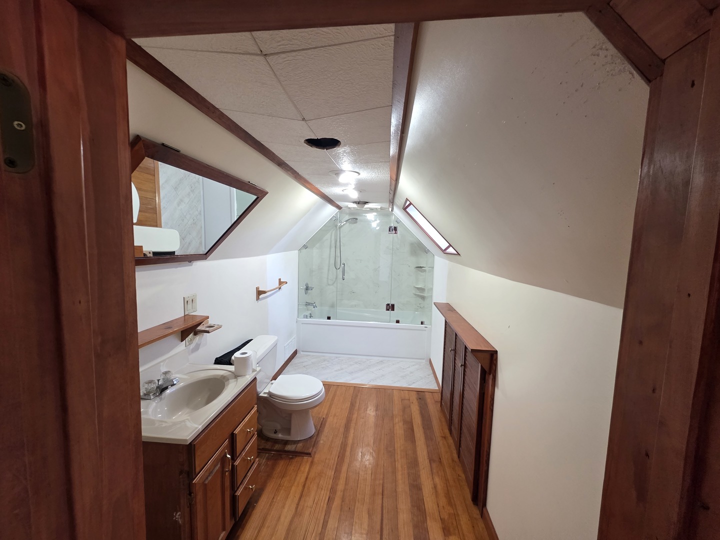 623 E Clay Street, Clinton, IL 61727