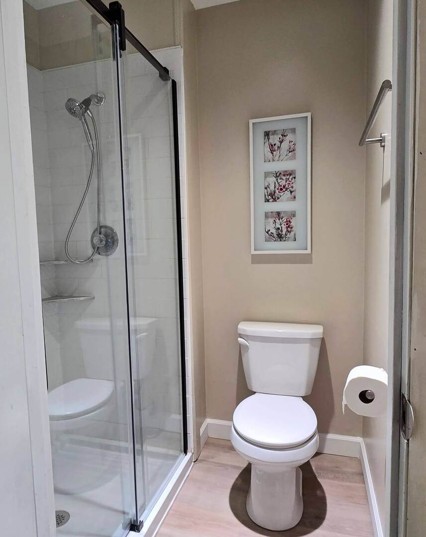 963 Taylor Drive, Gurnee, IL 60031