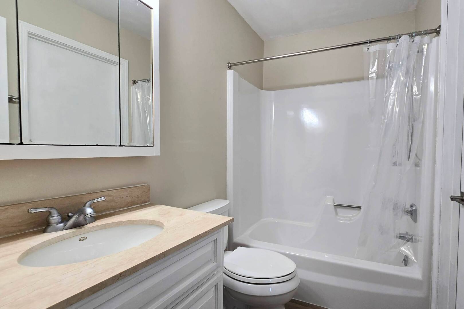 963 Taylor Drive, Gurnee, IL 60031