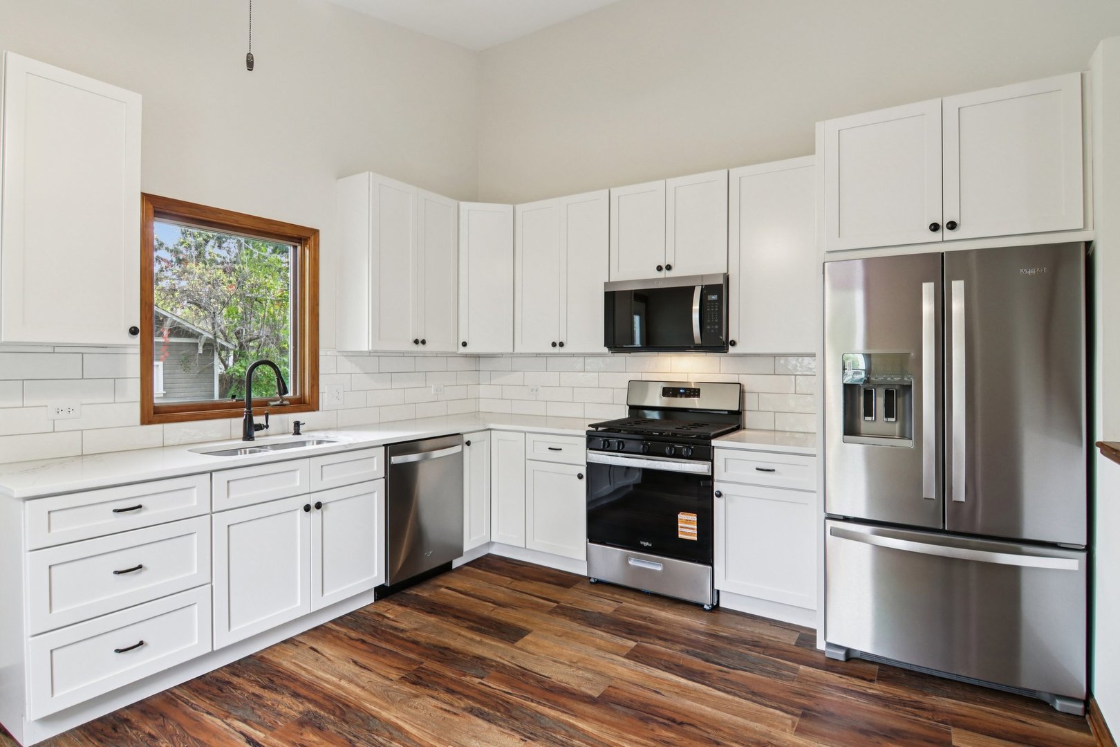 33611 N Idlewild Drive, Grayslake, IL 60030