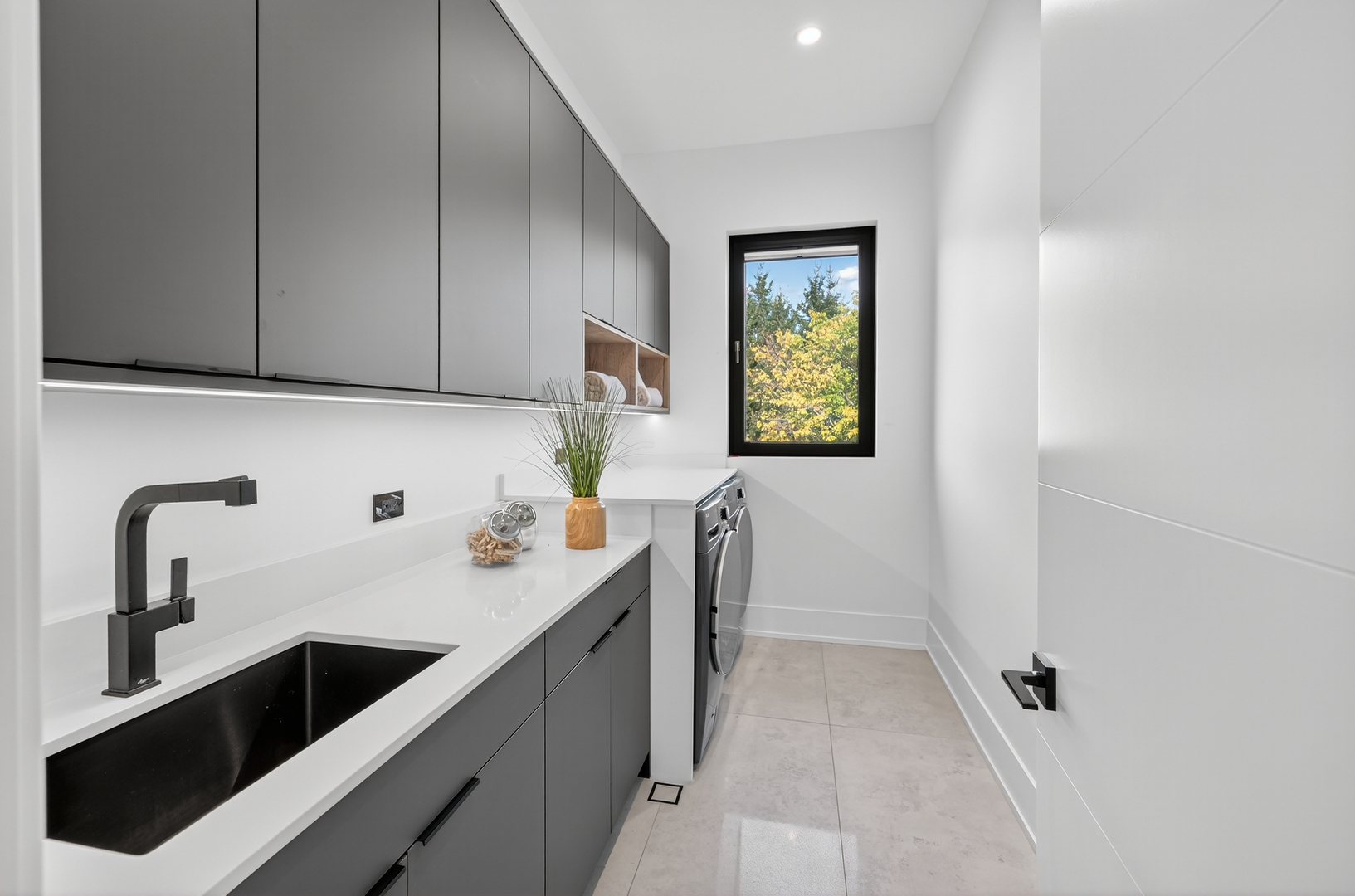 25 Rolling Hills Drive, Barrington, IL 60010