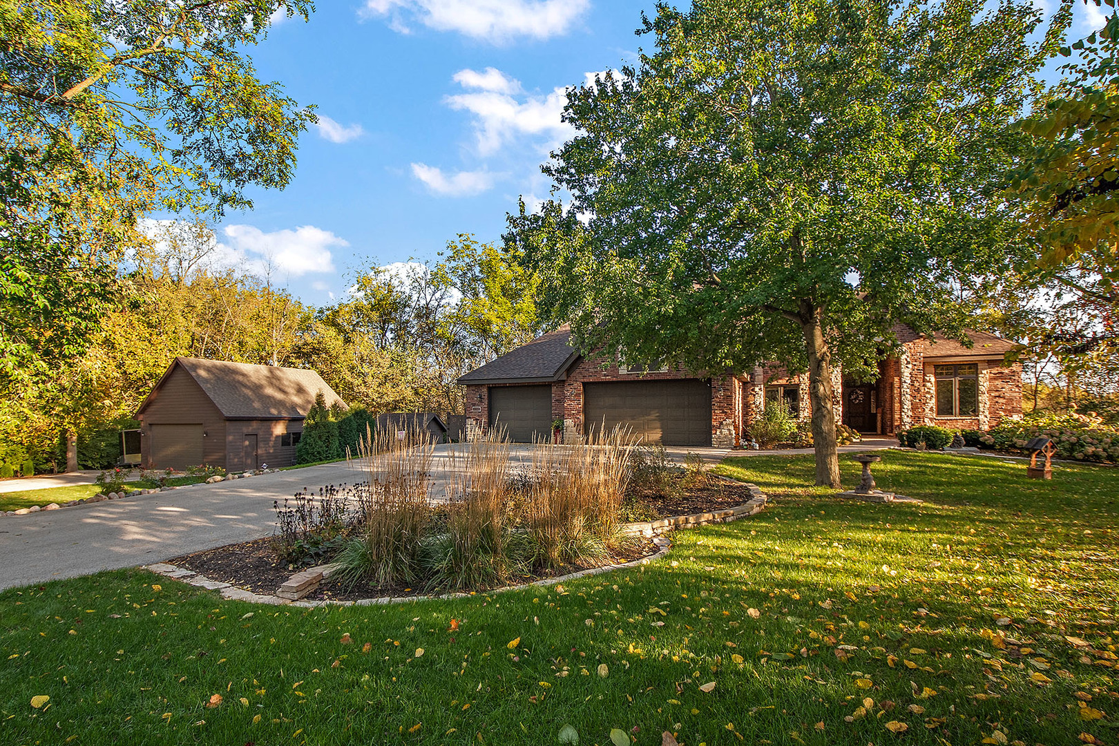 1110 Lakeside Drive, New Lenox, IL 60451