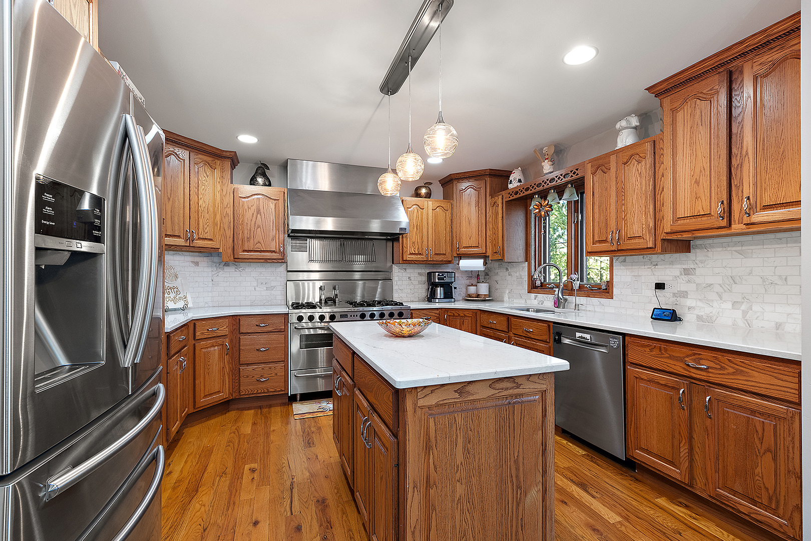1110 Lakeside Drive, New Lenox, IL 60451