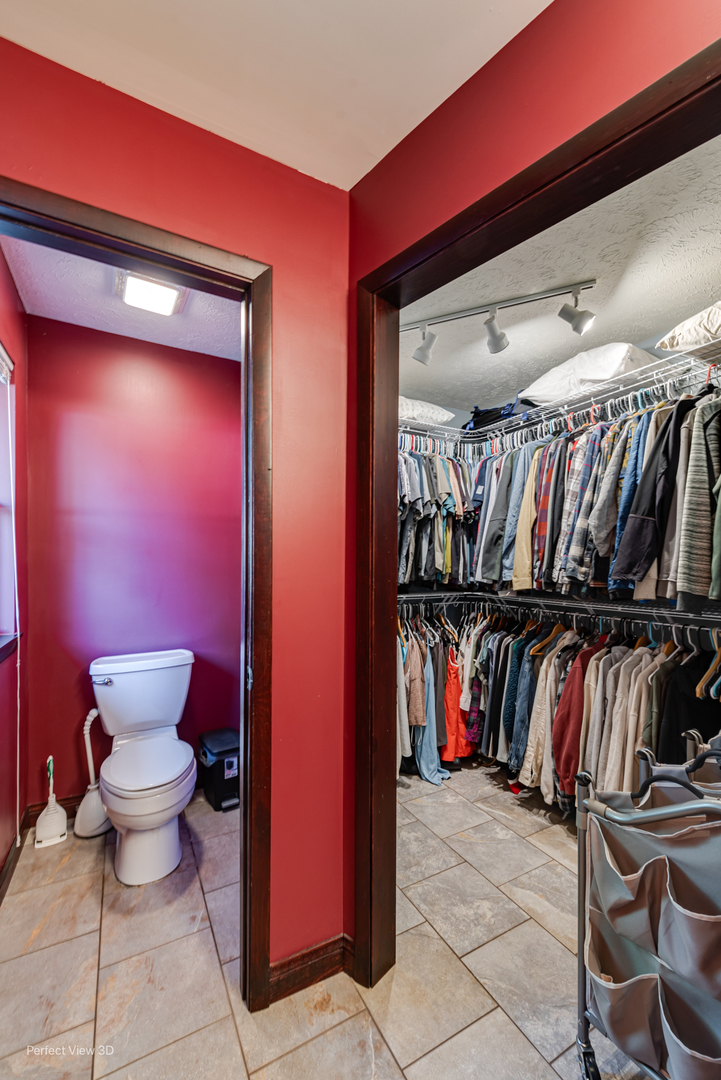 800 Charles Street, Morris, IL 60450