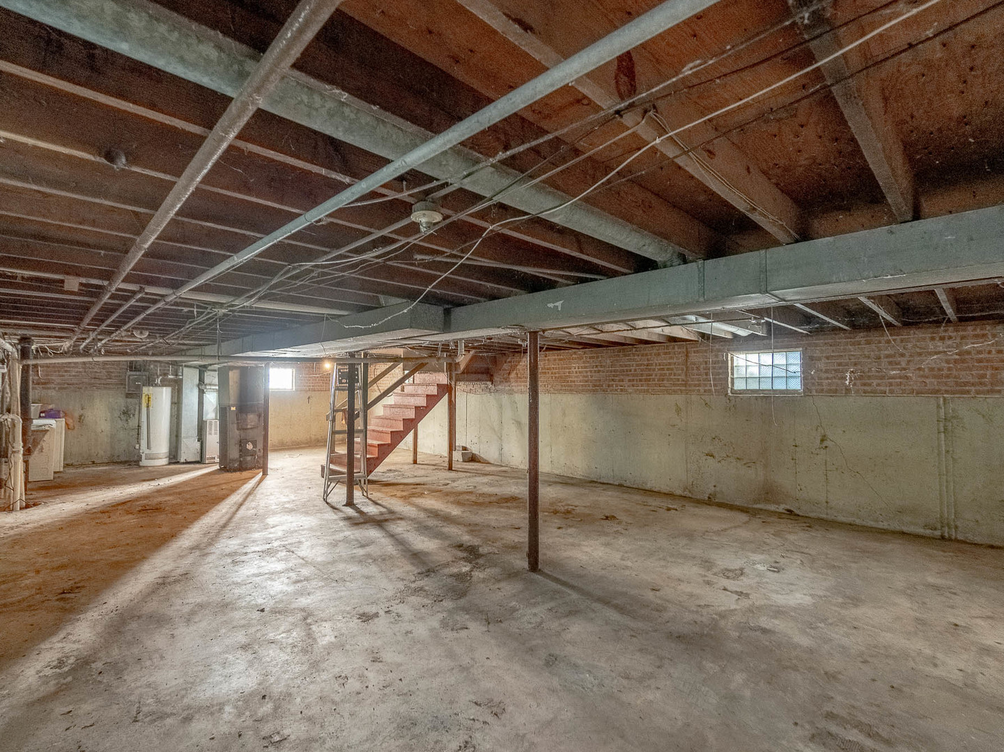 4439 S Lawler Avenue, Chicago, IL 60638