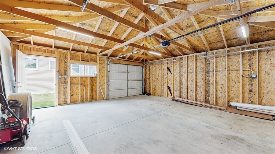 5041 W Fletcher Street, Chicago, IL 60641