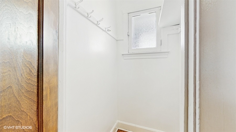 5041 W Fletcher Street, Chicago, IL 60641