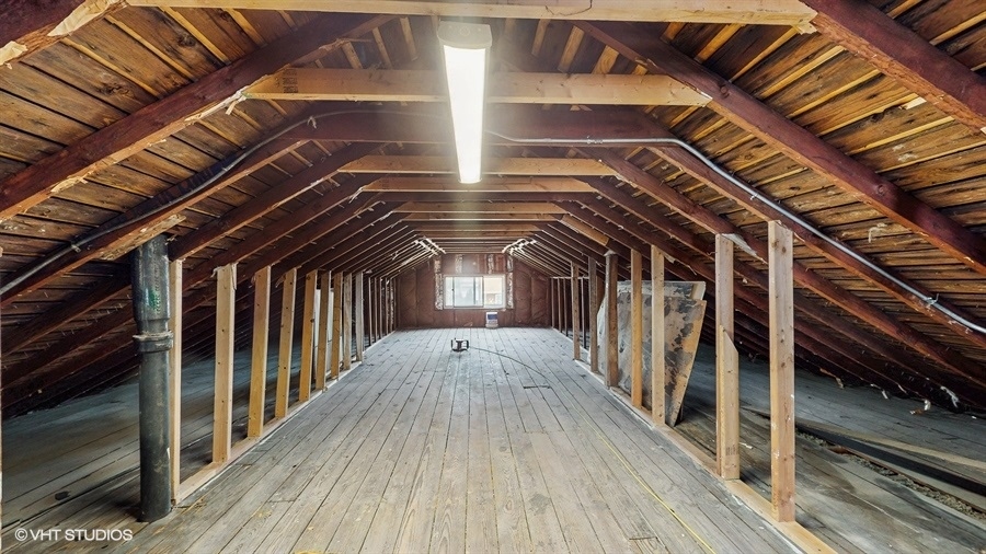 5041 W Fletcher Street, Chicago, IL 60641