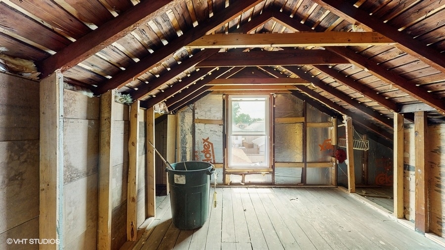 5041 W Fletcher Street, Chicago, IL 60641