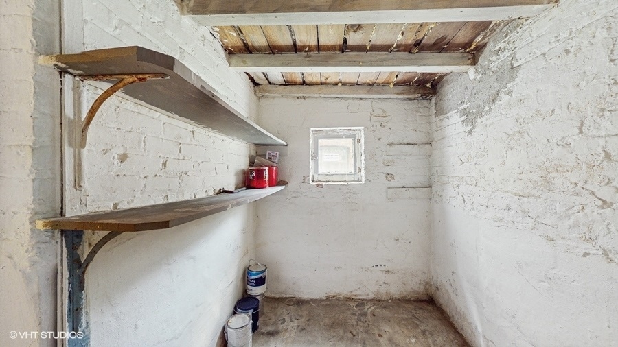 5041 W Fletcher Street, Chicago, IL 60641