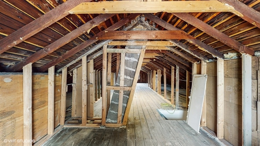 5041 W Fletcher Street, Chicago, IL 60641