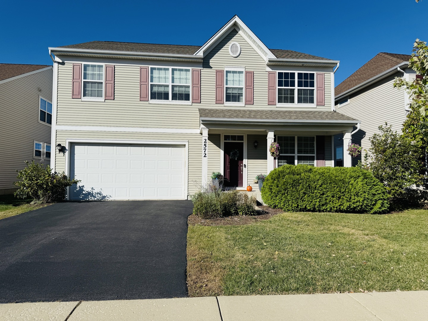 2572 Retreat Circle, Lisle, IL 60532