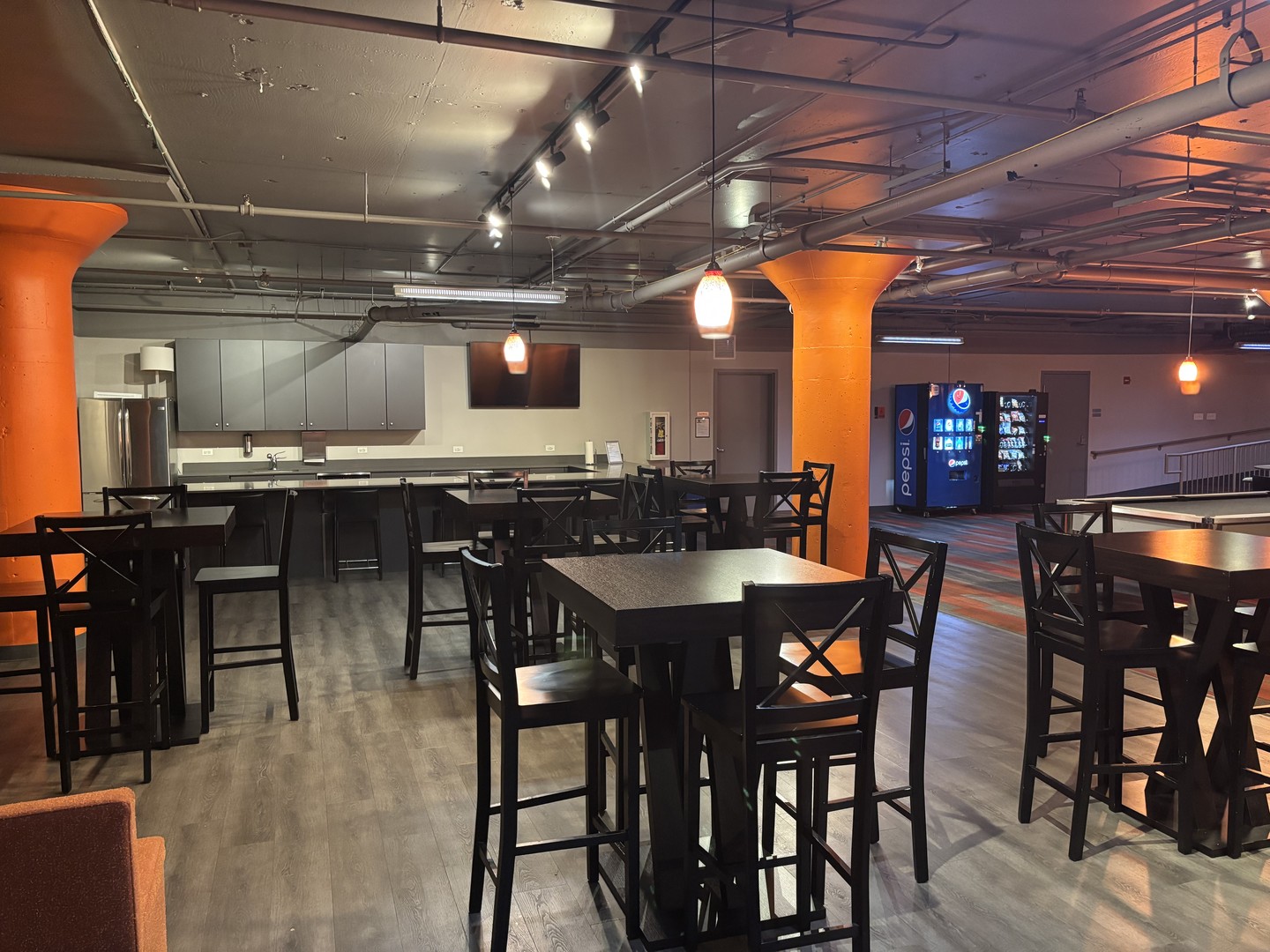 565 W Quincy Street #1216, Chicago, IL 60661