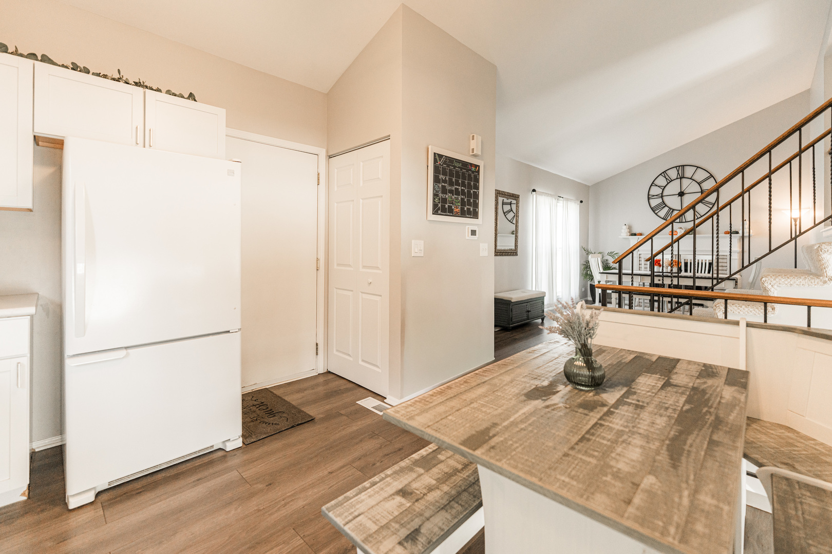 947 Aspen Drive, Lombard, IL 60148