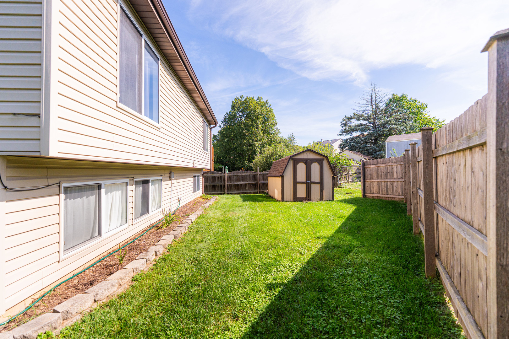 947 Aspen Drive, Lombard, IL 60148