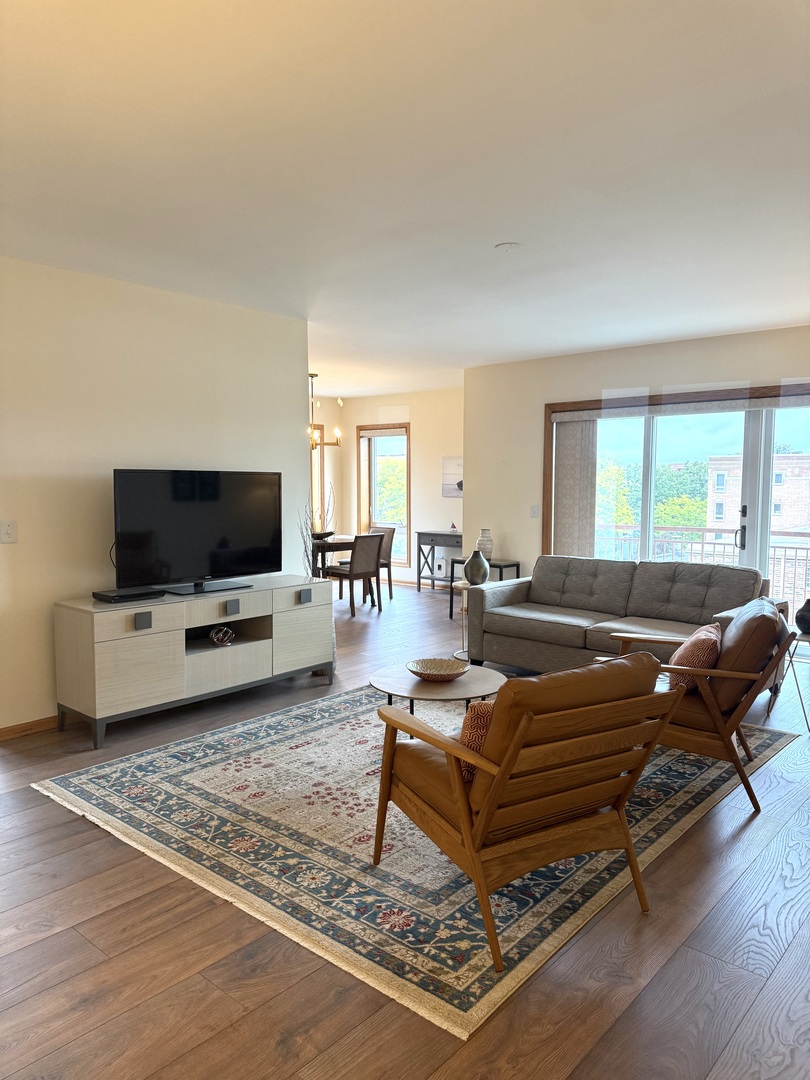 476 Alles Street #508, Des Plaines, IL 60016