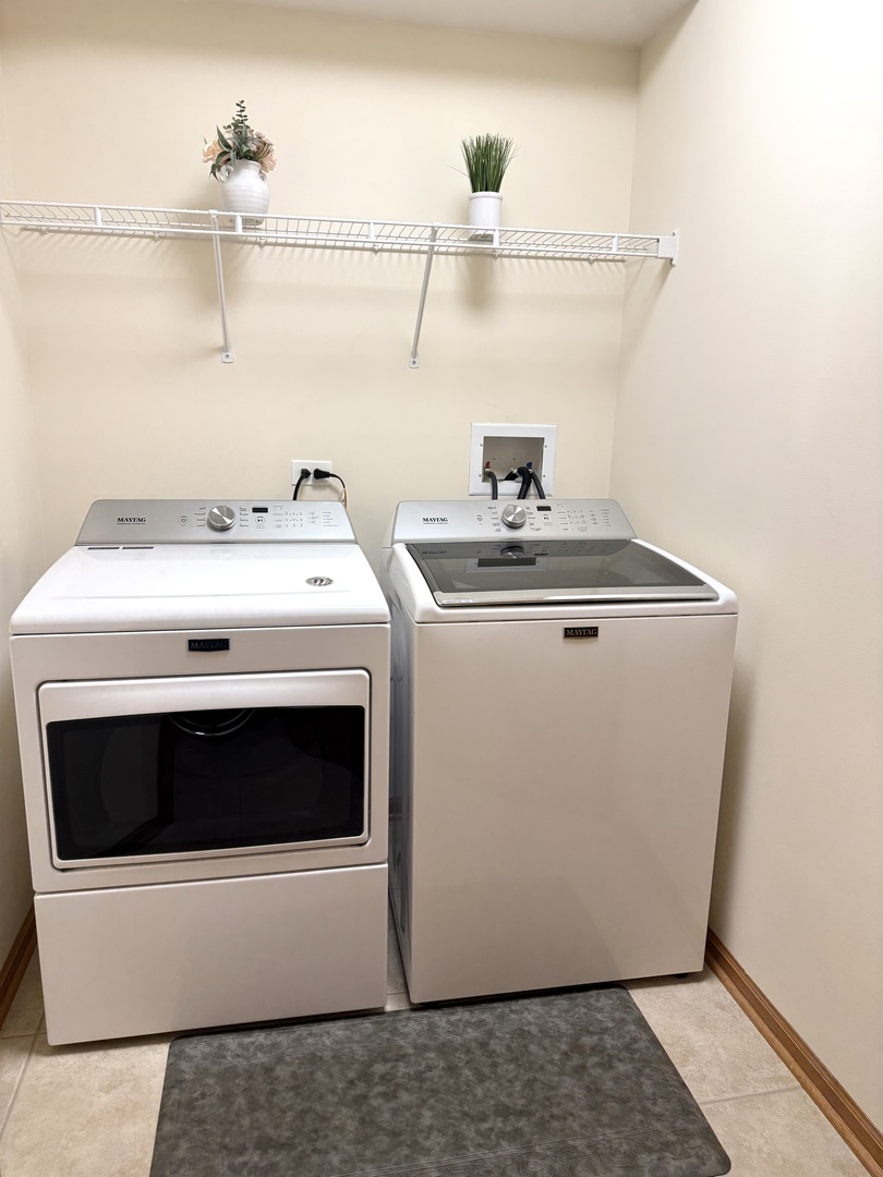 476 Alles Street #508, Des Plaines, IL 60016