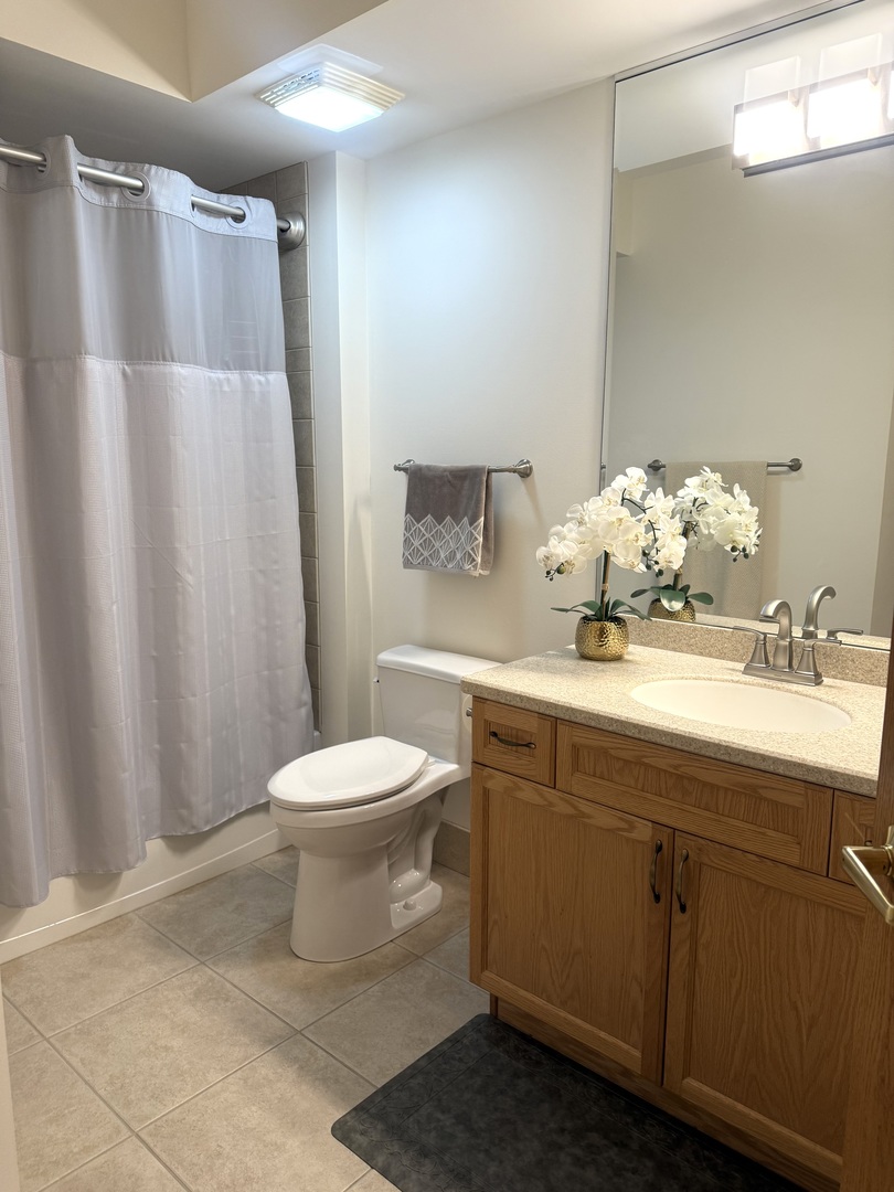 476 Alles Street #508, Des Plaines, IL 60016