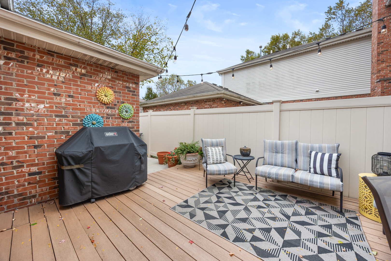 245 Garden Drive, Elgin, IL 60124