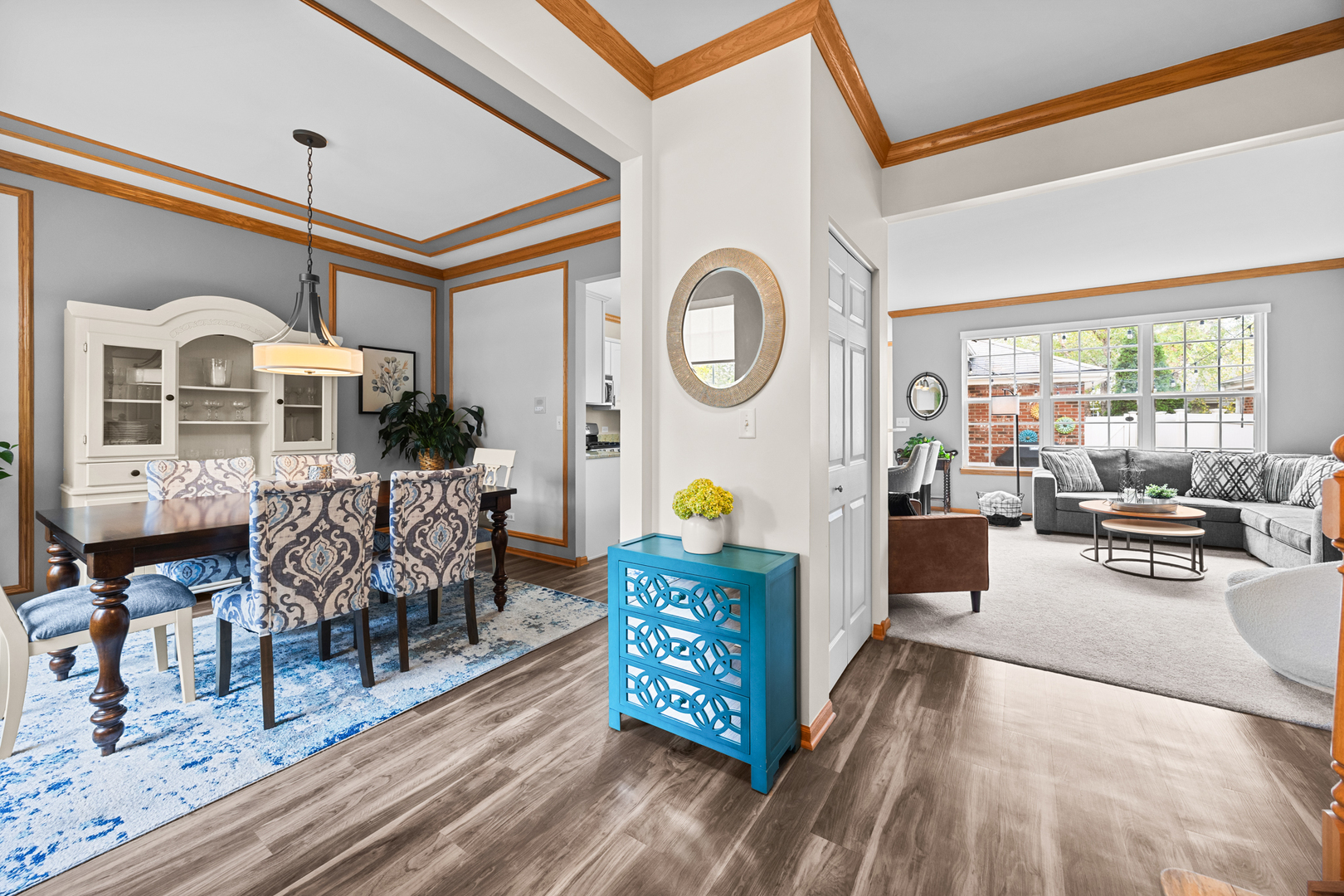 245 Garden Drive, Elgin, IL 60124