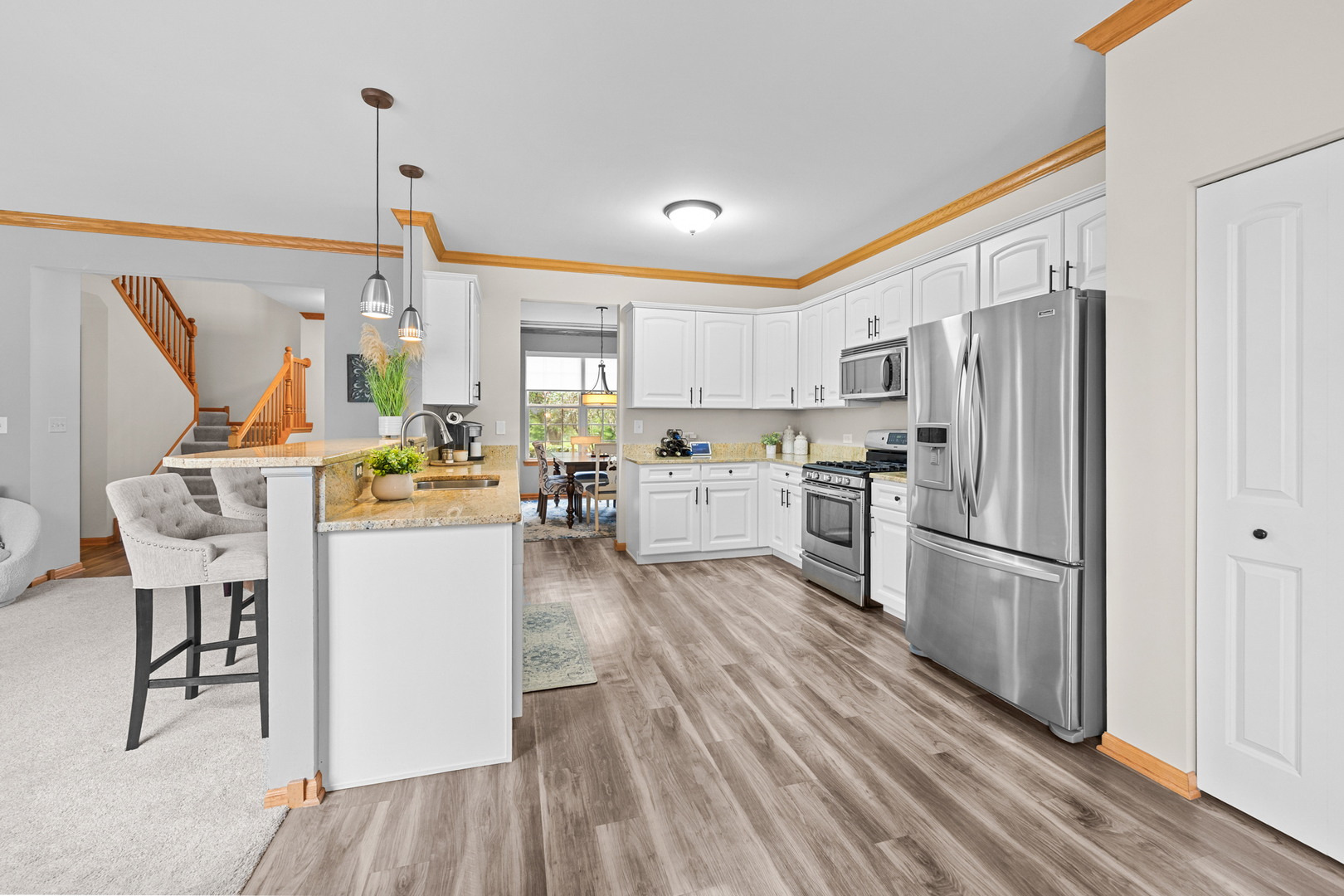 245 Garden Drive, Elgin, IL 60124