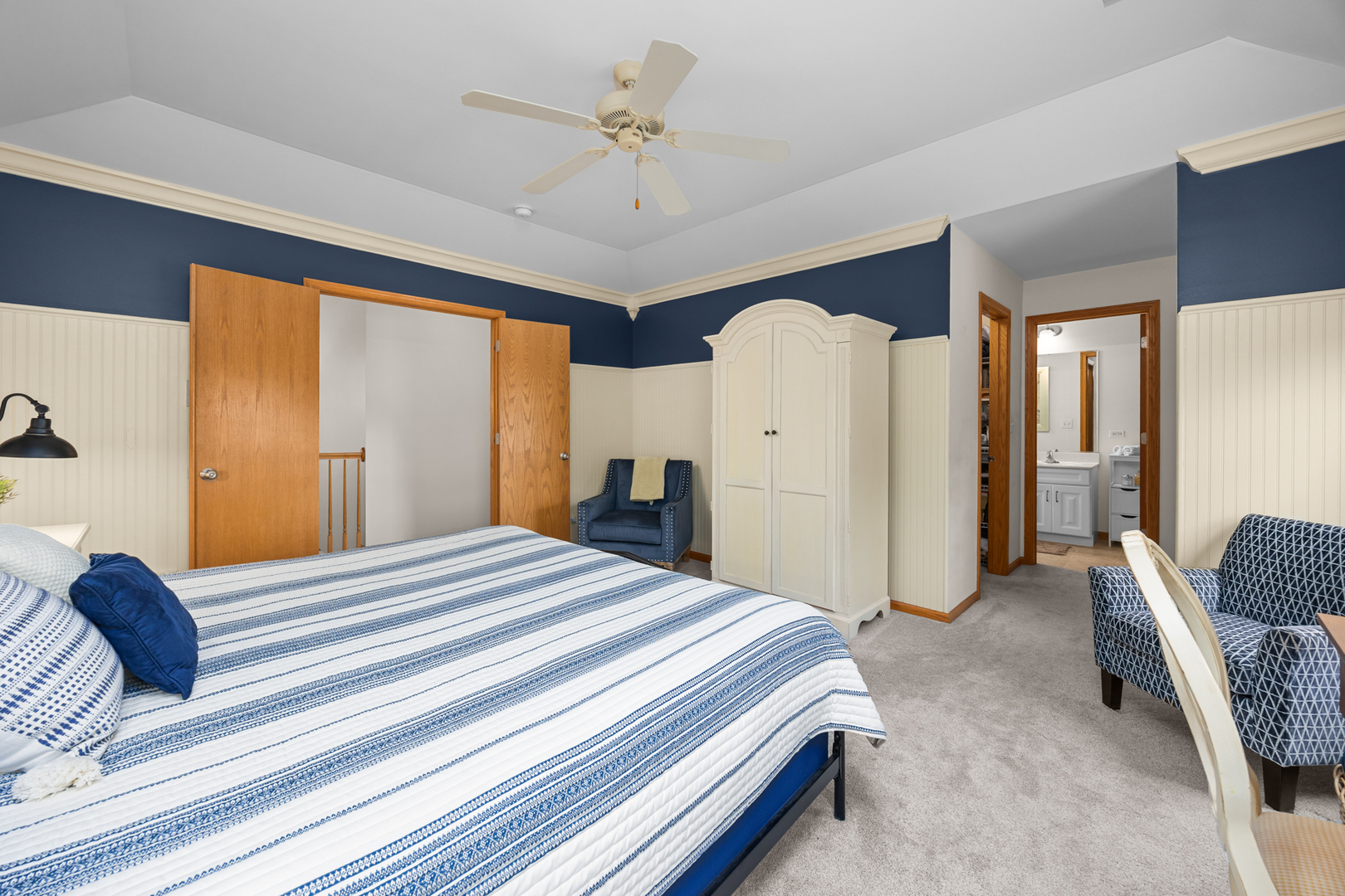 245 Garden Drive, Elgin, IL 60124