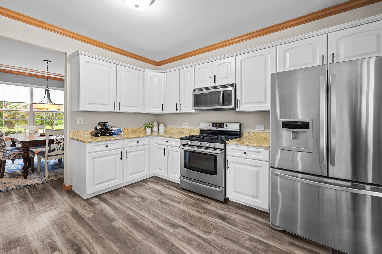 245 Garden Drive, Elgin, IL 60124